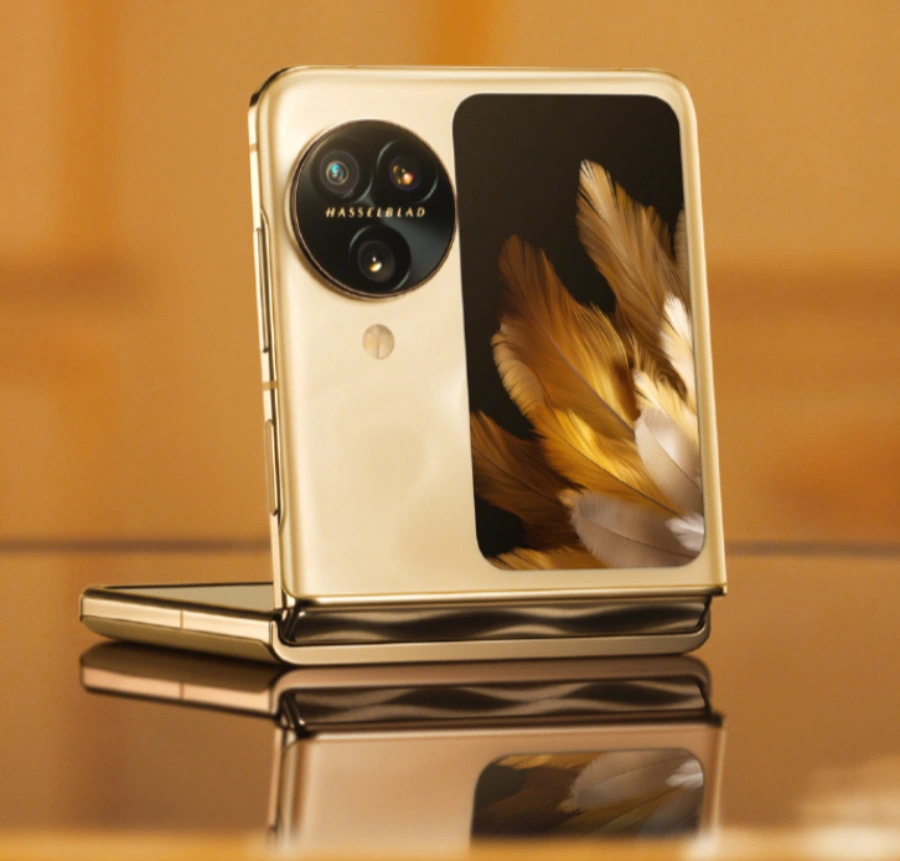 OPPO Find N3 Flip折叠屏手机搭载哈苏三摄像头