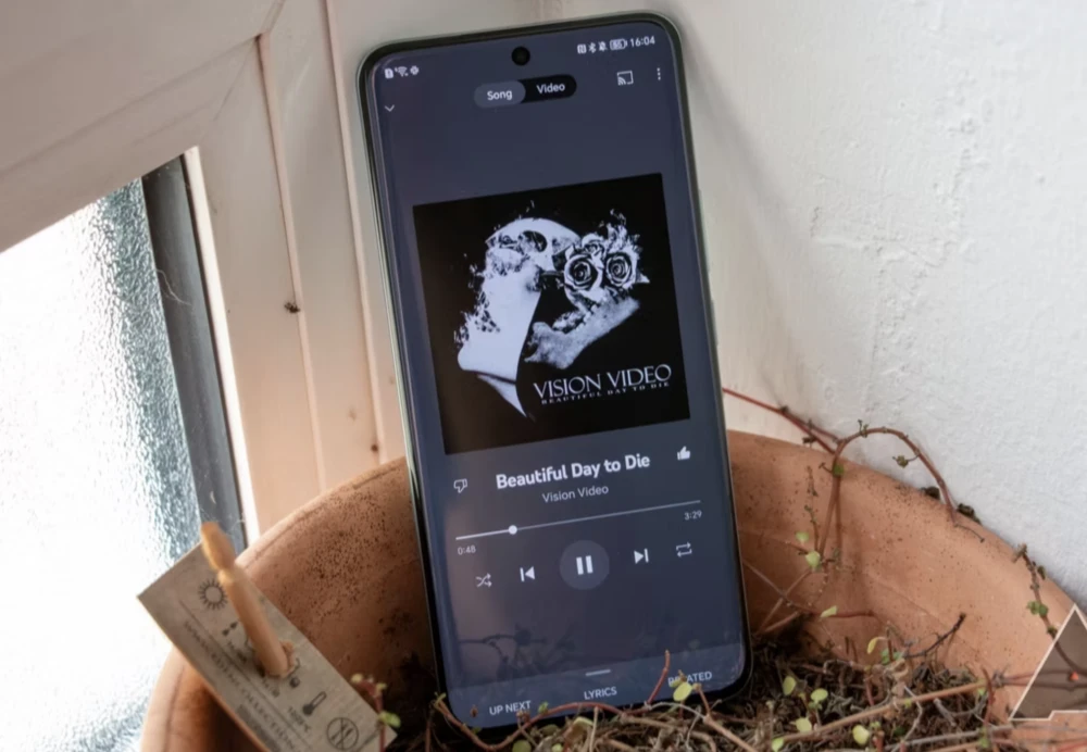 YouTube Music推出显示歌词功能 bug多仅在Android和iOS设备可用