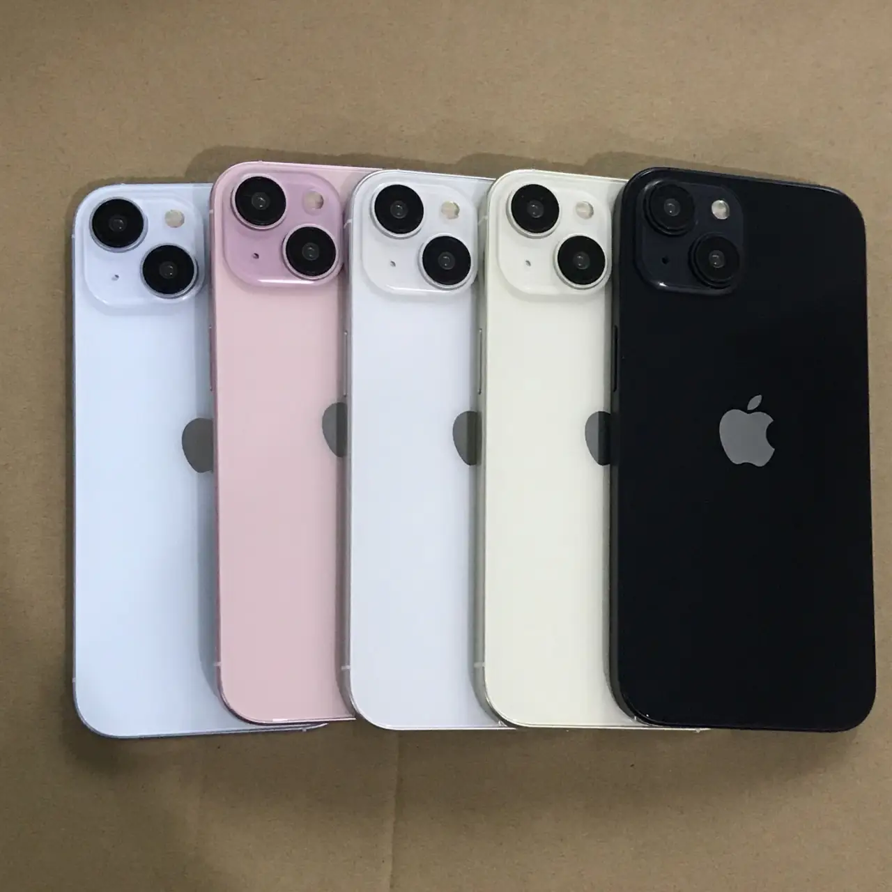 Apple iPhone 15/15 Pro新機(jī)模型曝光配色（蘋果新機(jī)圖賞）