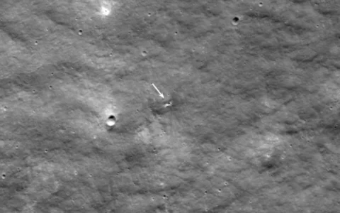 NASA月球发现新陨石坑 可能是俄罗斯坠毁Luna-25探测器