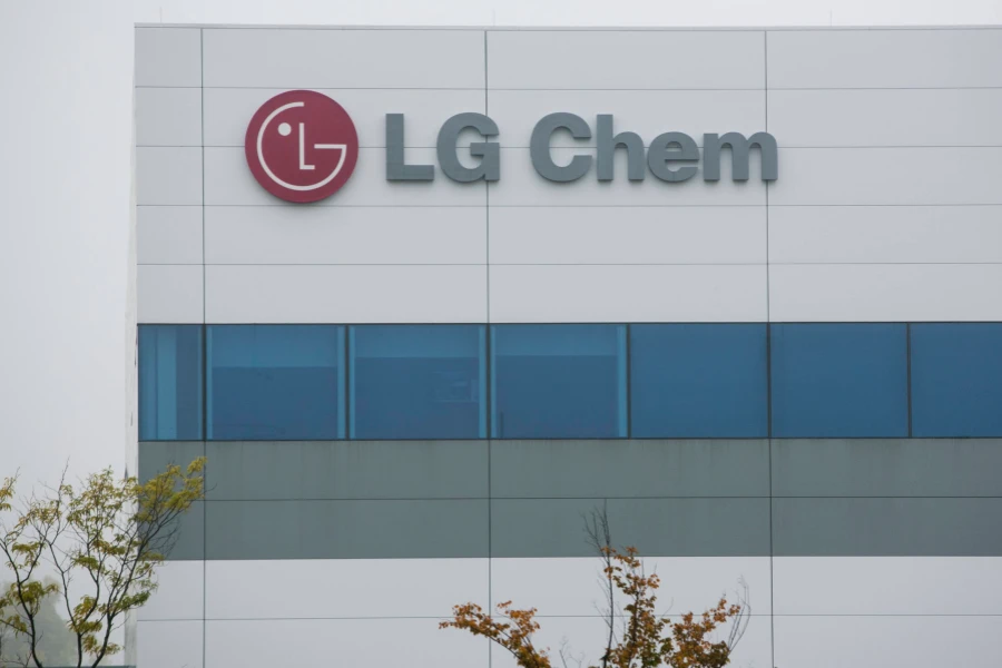 中国厂商崛起 LG化学液晶面板业务萎缩出售旗下工厂