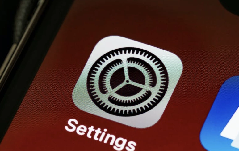 iOS 17如何设置待机屏幕？还有更多玩法这样设置最有效！