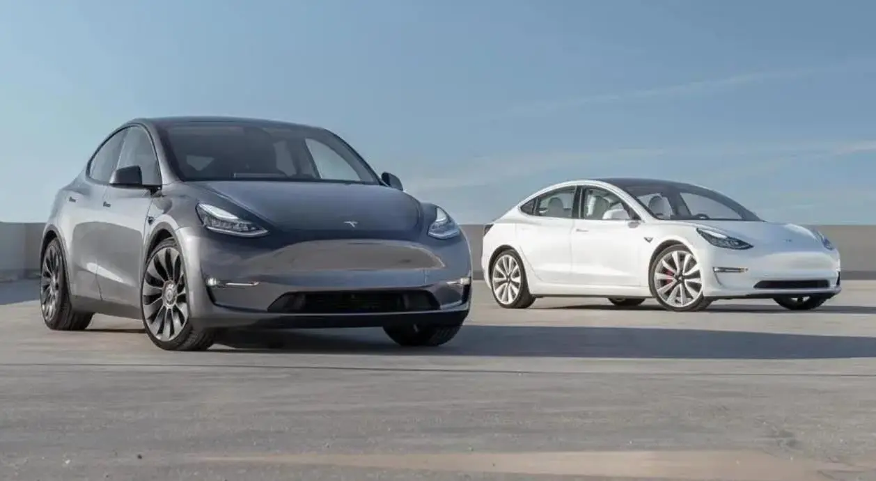 国产特斯拉Tesla Model 3焕新版出口英国 目前已开始接受预订