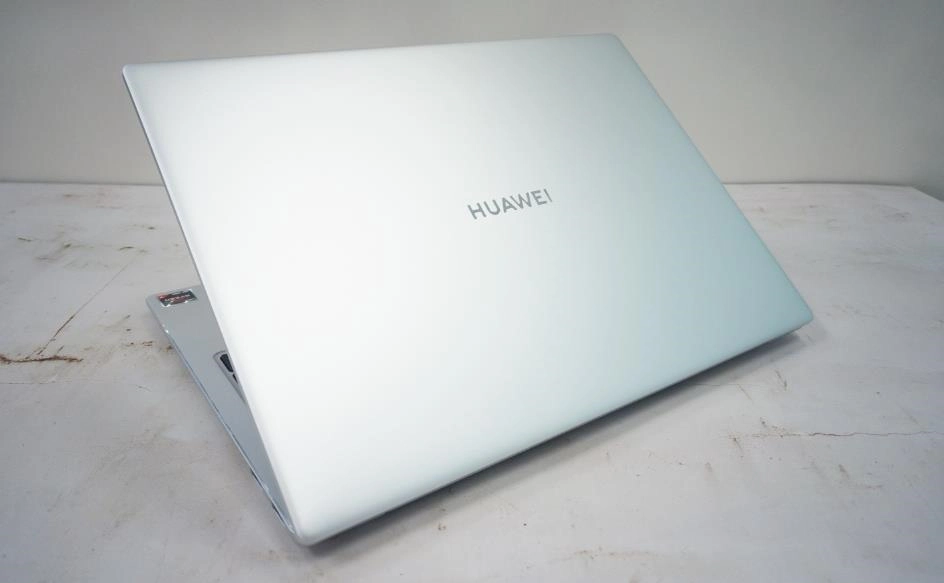 华为HUAWEI MateBook D14 SE笔记本电脑今日首销 首发价3999元
