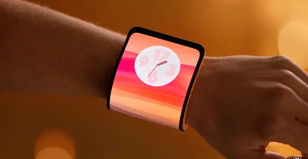 摩托羅拉Motorola可卷曲屏幕概念手機Android系統 是手機也是手環