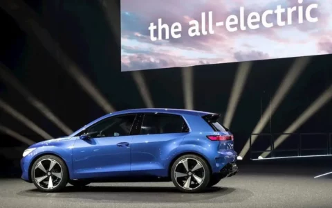 大众汽车Volkswagen CEO：2025年可能推出售价2.2万美元电动汽车