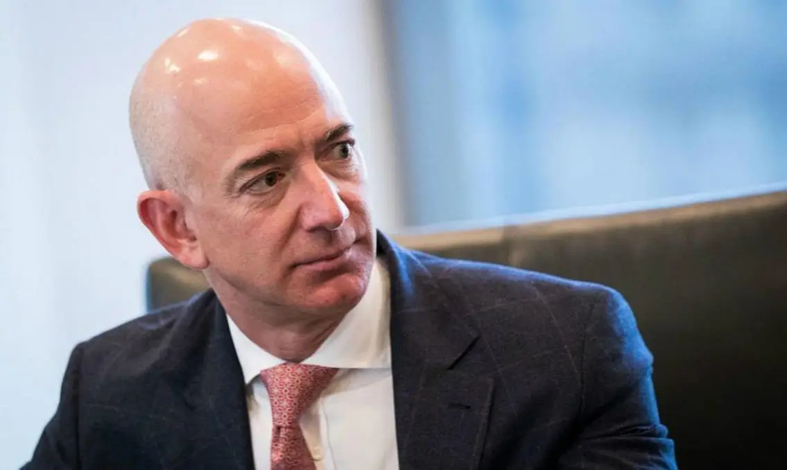 消息称贝索斯将出售价值10亿美元的亚马逊Amazon股票