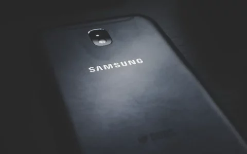 Samsung 三星电子宣布维持双CEO制度 并成立新部门负责规划未来业务
