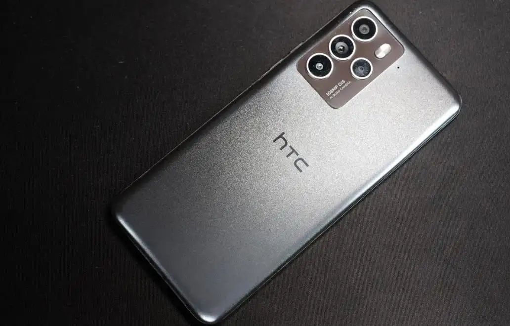 网络星期一交易：HTC U23 Pro德国亚马逊优惠50欧元，售价456欧元