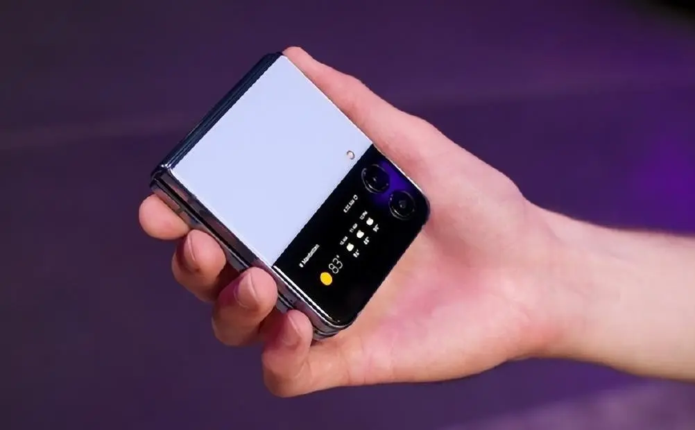 消息称三星Samsung Galaxy Z Flip6 / Fold6折叠手机将配备更大屏幕
