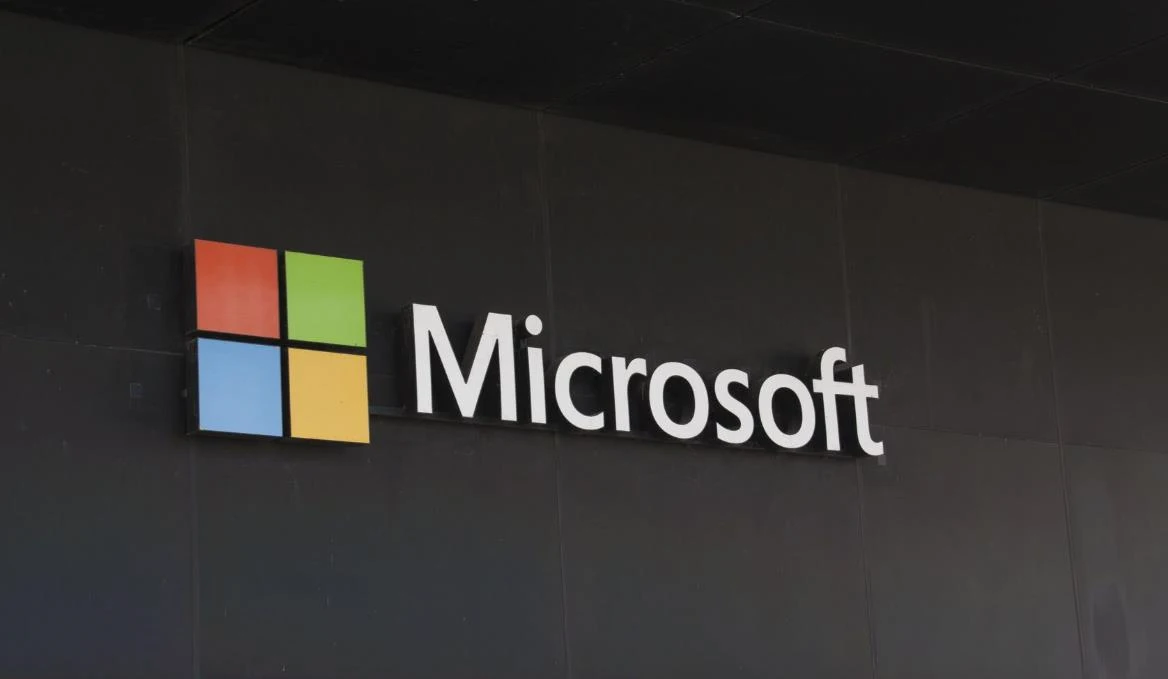 消息称微软Microsoft邀请用户测试Word和Outlook的自动排版功能