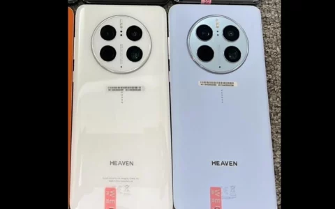 华为HUAWEI Mate 50工程机曝光 提供白、蓝两款配色