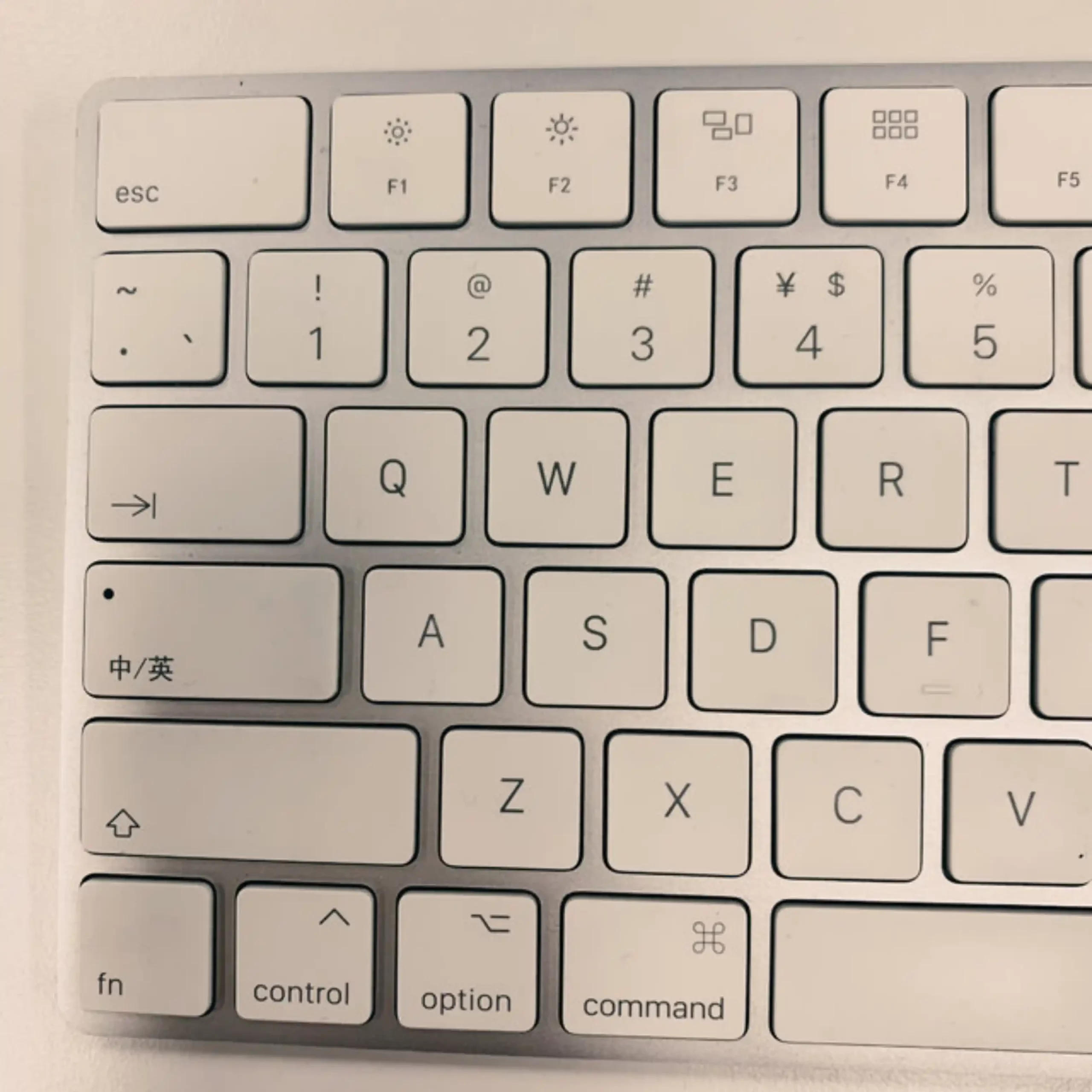 美国亚马逊迎来新优惠：Apple Magic Keyboard带数字小键盘仅售107美元  直降22美元