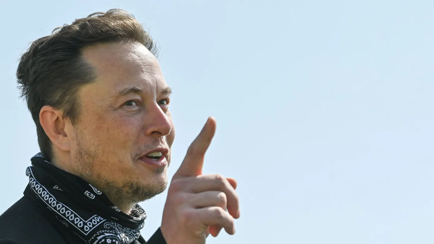 马斯克Elon Musk计划为xAI筹资10亿美元