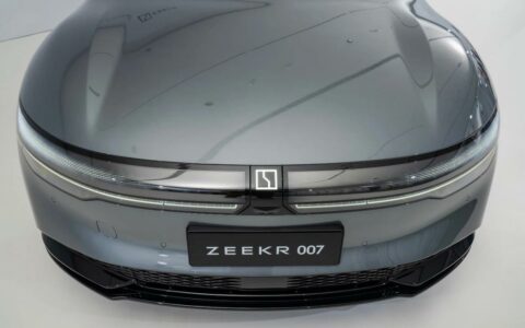 极氪ZEEKR 007将首发搭载首款自研电池 12月14日举行能源日