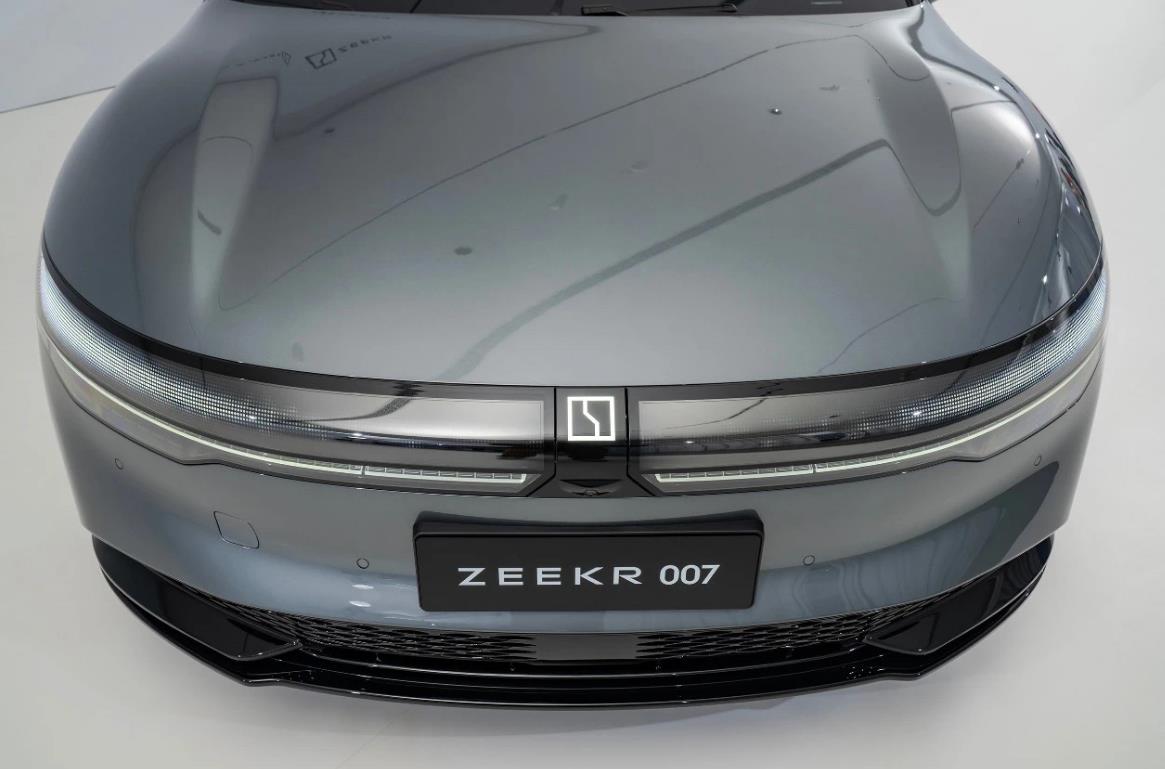 极氪ZEEKR 007将首发搭载首款自研电池 12月14日举行能源日