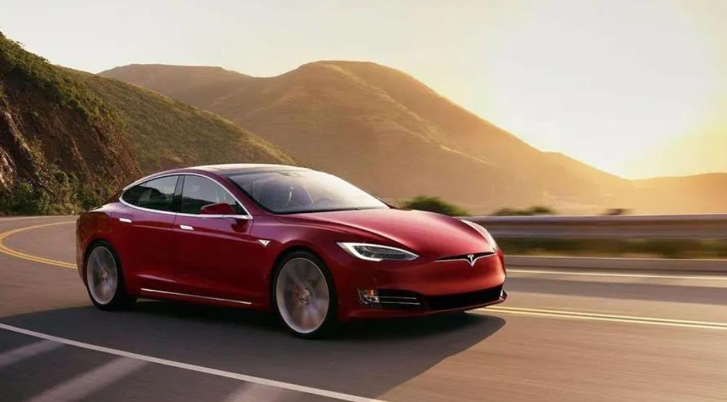因自动驾驶问题 特斯拉Tesla召回超203万辆车