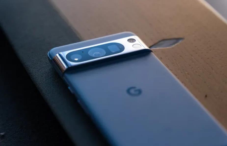 关于谷歌Google Pixel 8 Pro的秘密武器：夜视视频增强