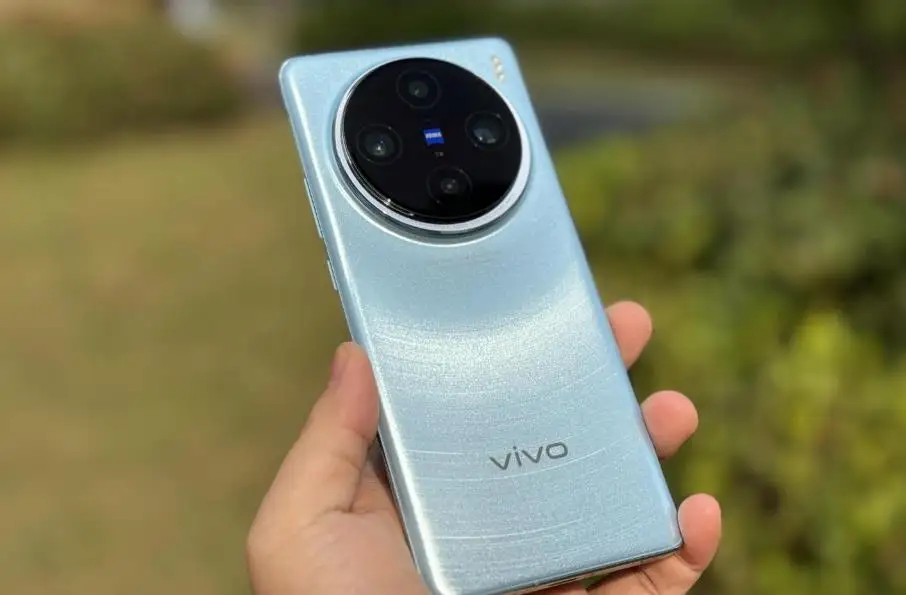 vivo X100 Pro+曝光：配備2億像素潛望鏡