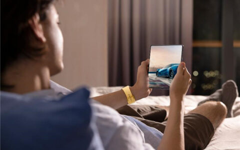 三星Galaxy Z Fold5以颠覆级大屏体验 助力折叠屏手机全面爆发