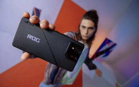 ROG Phone8系列亮相：售价最高1499.99美元