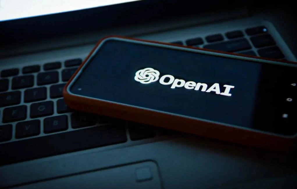 OpenAI推出GPT Store和ChatGPT Team 以应对激烈竞争