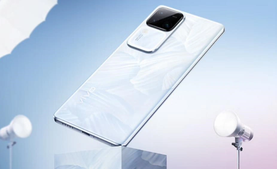 vivo S18e / Pro正式開(kāi)售 搭載自研AI藍(lán)心大模型