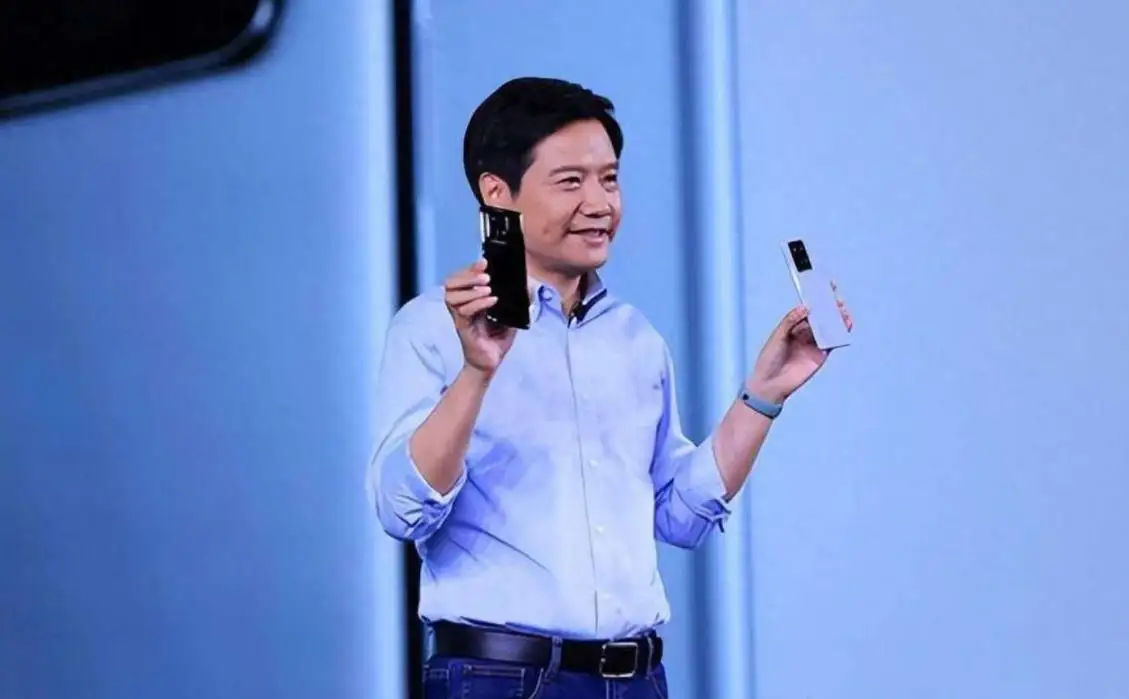 小米与红米齐曝光：Xiaomi 14 Ultra与红米Redmi K70 Ultra的微妙平衡与共同挑战
