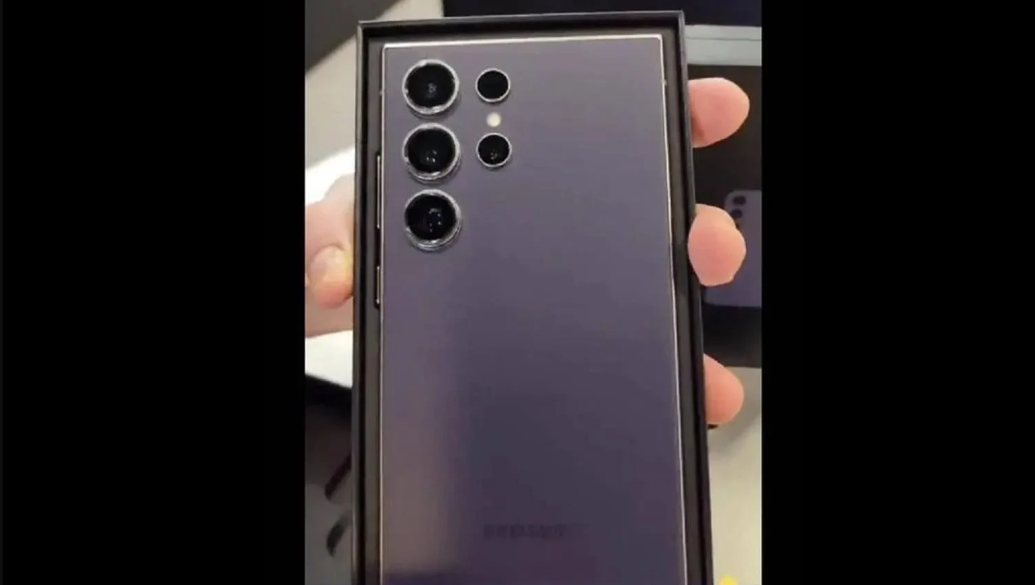 三星Samsung Galaxy S24 Ultra真机曝光 提供三种配色