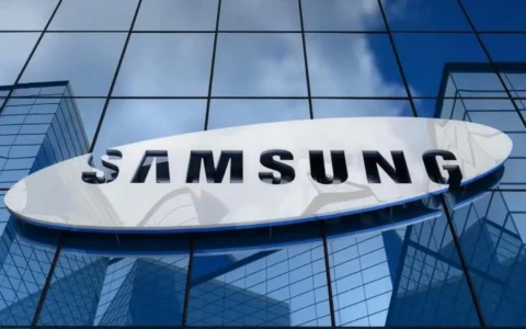 三星电子Samsung存储芯片业务受冲击 冻结高管薪酬求自救
