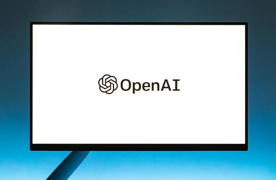 OpenAI阿尔特曼布局AI芯片制造 与全球巨头合作应对短缺