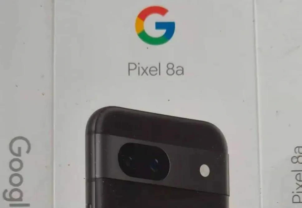 谷歌Google Pixel 8a手机零售包装盒曝光：采用家族式相机岛设计