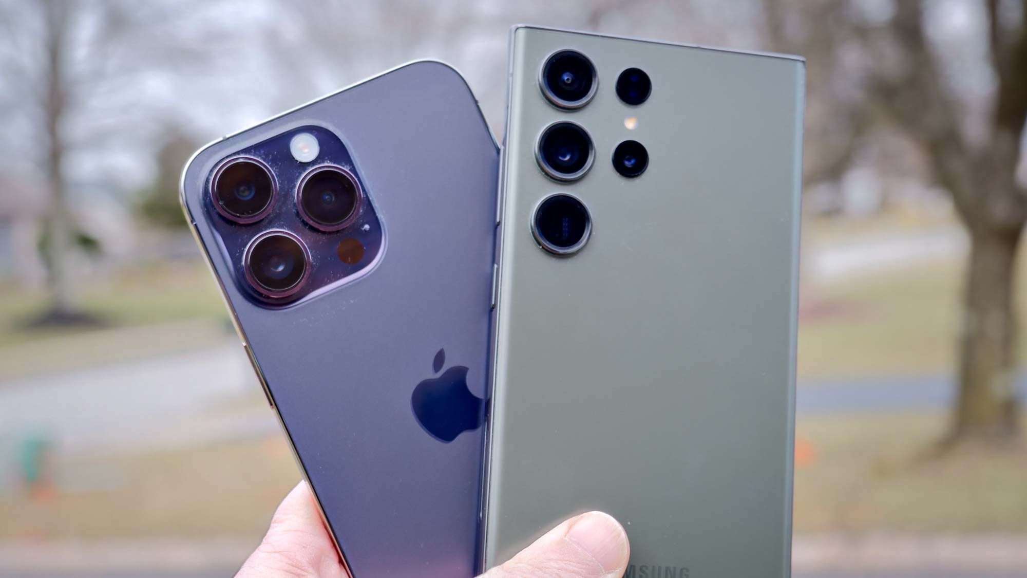 iPhone 15 Pro Max vs Samsung Galaxy S24 Ultra拍照对比：谁的拍照更高一筹？