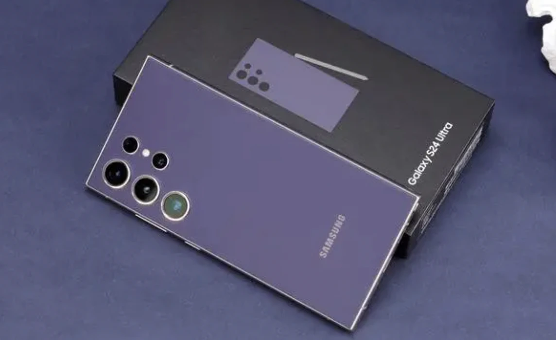 Samsung Galaxy S24 ultra开箱体验测评  三星S24到底值不值得购买？