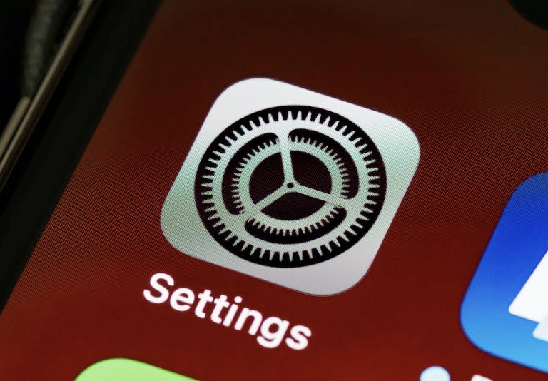 iOS 18将推出重大更新  支持更加智能的升级版Siri