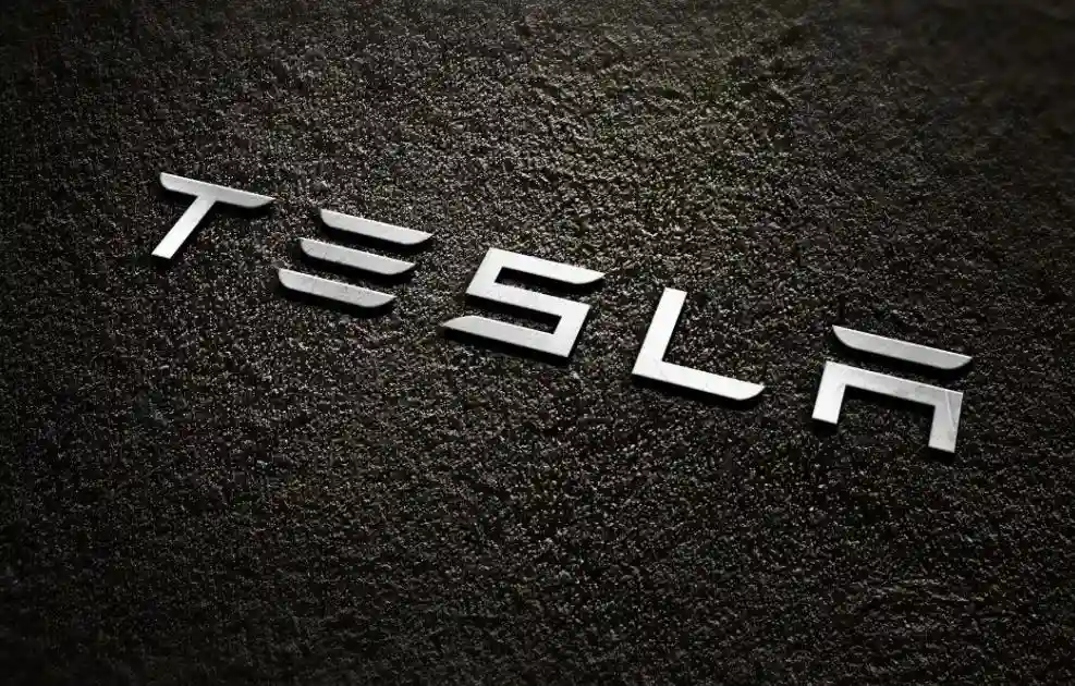 特斯拉Tesla高层制定股票出售计划 引发市场担忧