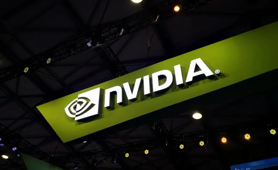 英伟达NVIDIA 2024年收入预期破纪录 持续在AI领域占据主导地位