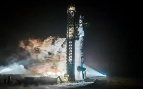 SpaceX星舰重型火箭即将第三次试飞：马斯克雄心壮志引领星际征途
