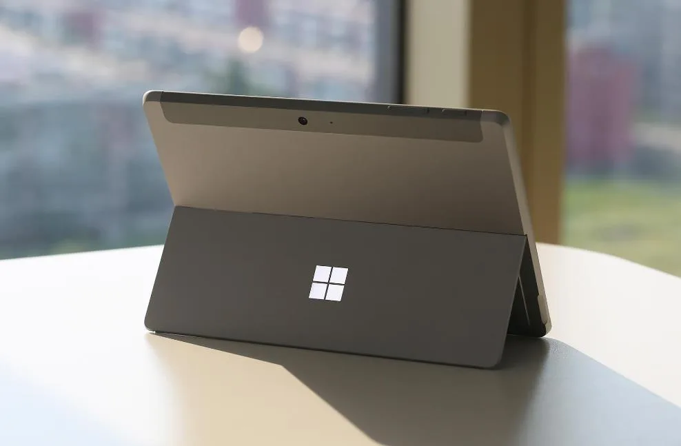 微软即将发布全新Surface设备 引领AI时代办公新潮流