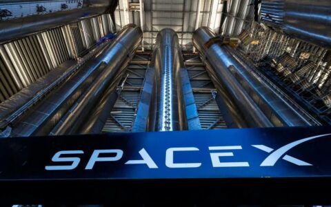 SpaceX被曝正在建设间谍卫星网络