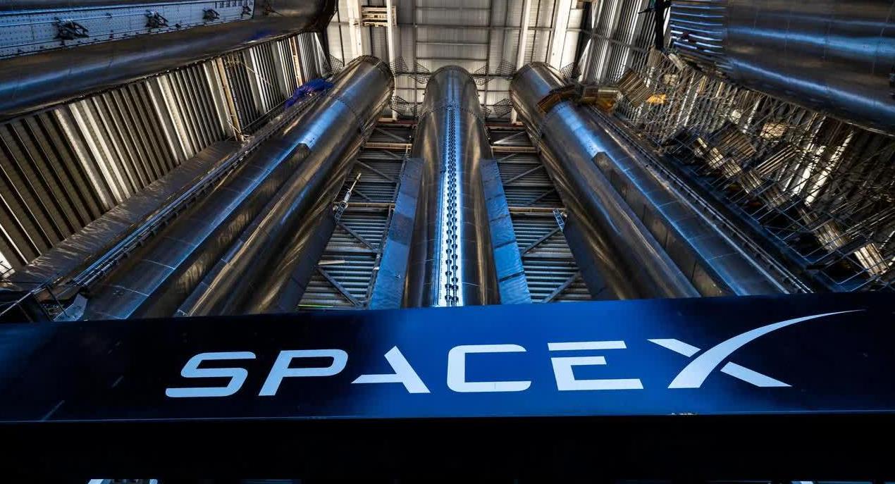 SpaceX被曝正在建设间谍卫星网络