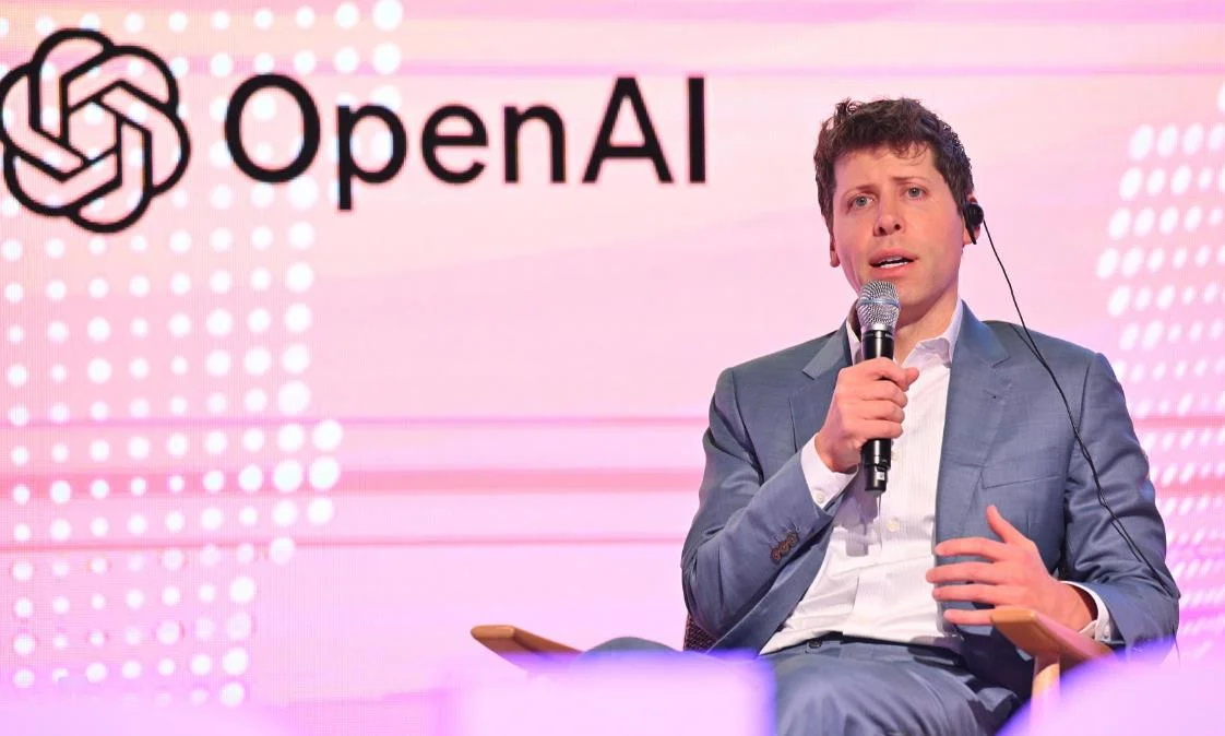 OpenAI CEO阿尔特曼：对击败谷歌搜索不感兴趣，寻求更创新的信息获取方式
