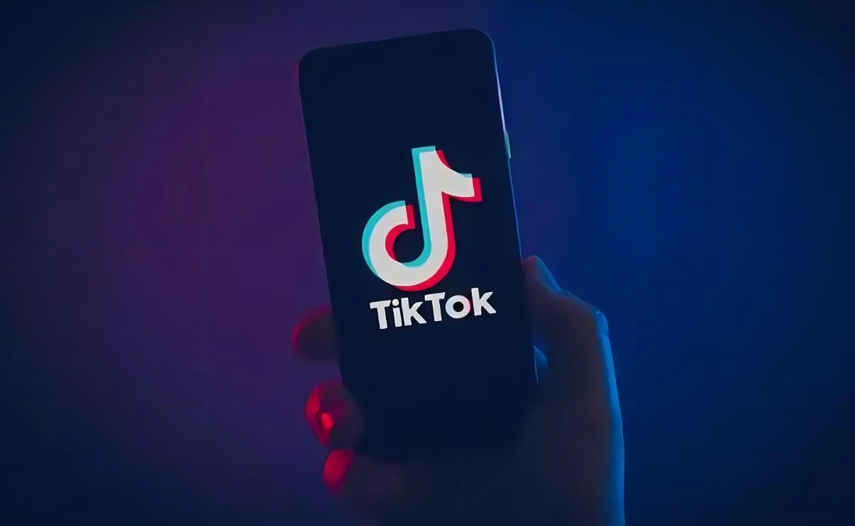 TikTok美国遭遇多重挑战 用户增长停滞引发关注