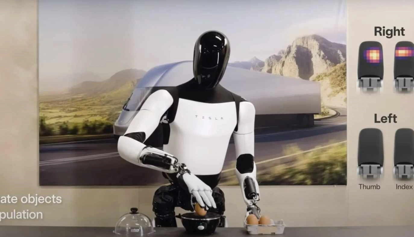 马斯克：人形机器人Optimus制造成本不到汽车的一半