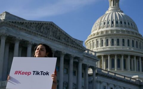 美国人对TikTok态度转变：近一半支持封禁或强制出售
