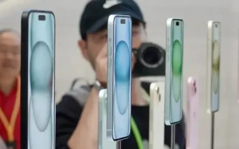 iPhone 16全系颜色曝光，相比iPhone15新增两种新配色