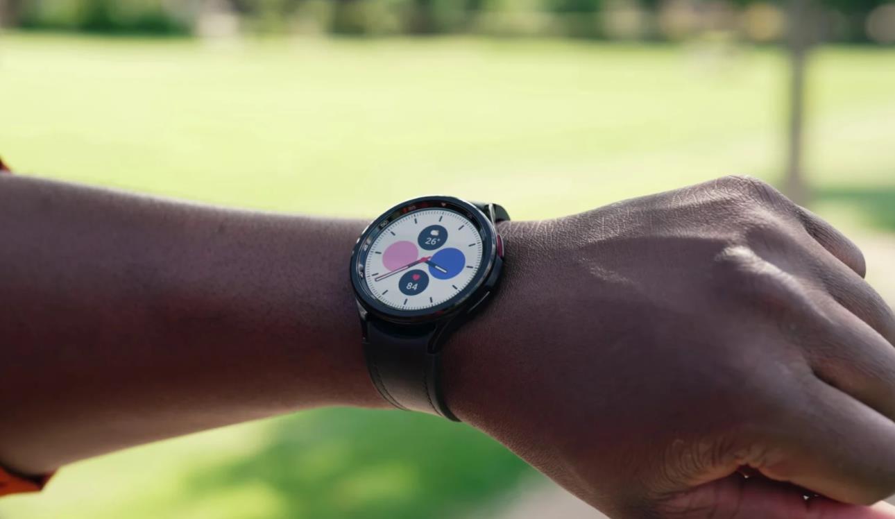 三星Galaxy Watch 6系列美国市场迎来关键软件更新，解决触摸屏问题