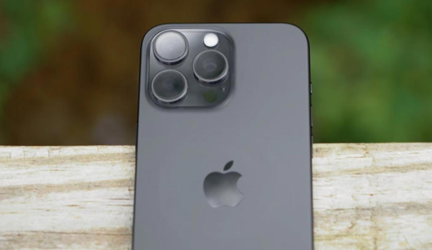 苹果iPhone 16 Pro传闻：相机镜头将采用新型涂层，改善图像质量减少眩光