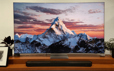 三星QN900D电视评测：配置顶级，颜值媲美艺术品 