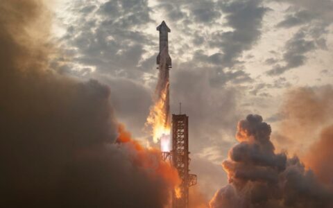 马斯克：SpaceX 星舰预计3至5周内进行第四次试飞，目标超越前次
